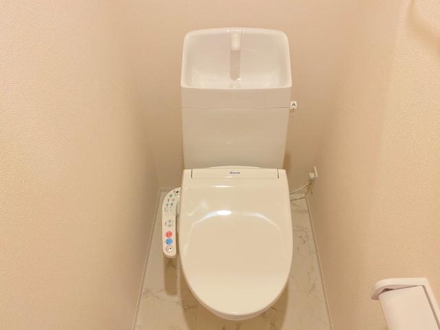 トイレ　シャワー付トイレ