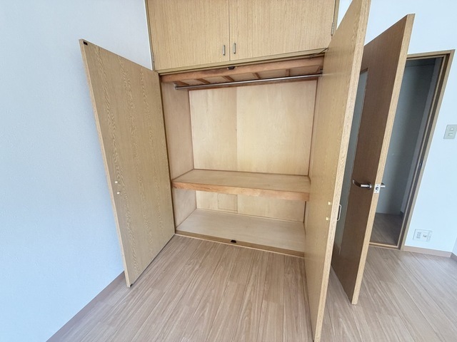 収納　※別号室の写真です