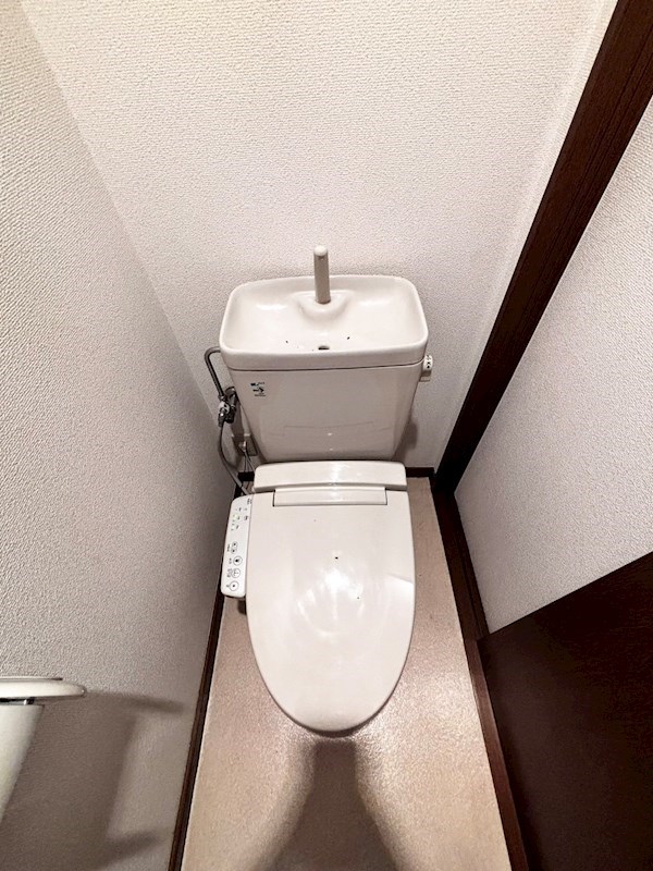 トイレ　写真は別部屋現状を優先