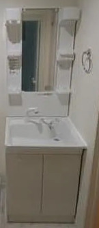 洗面設備　別部屋の画像を使用しております。