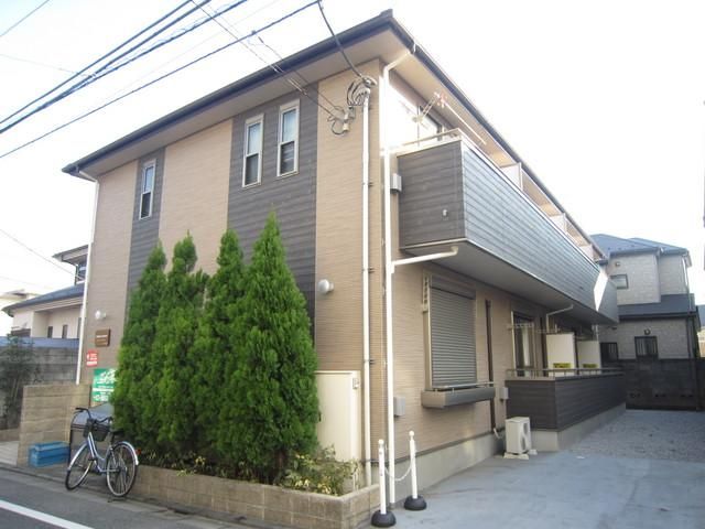 建物外観　2路線3駅利用可能