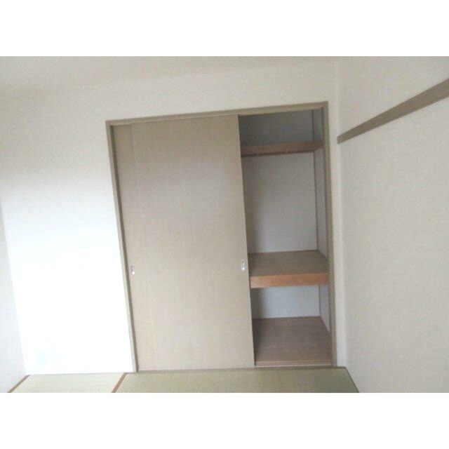 収納　和室６帖→洋室に変更になります