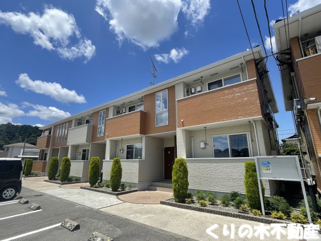 建物外観　落ち着いた雰囲気の外観です