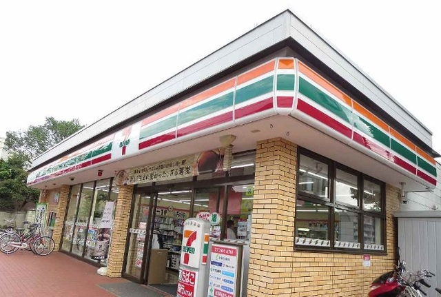 コンビニ　セブンイレブン 小金井東町3丁目店（コンビニ）まで386m