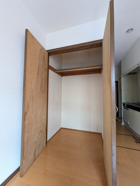 収納　★奥行きが嬉しい大きめ収納★