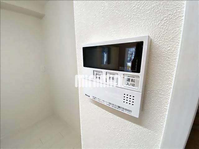 洗面設備　追炊・給湯温度調節可能