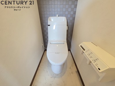 トイレ　ウォシュレット付きのトイレです♪