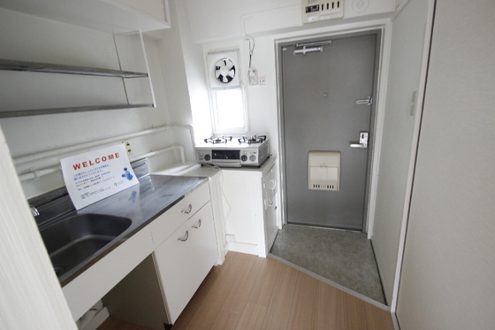 玄関　※別部屋の写真です