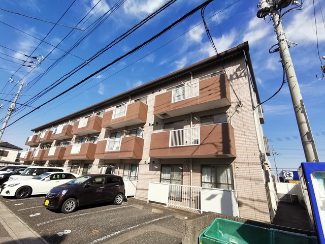 建物外観　ファミリーにもおすすめなお洒落なマンションです！