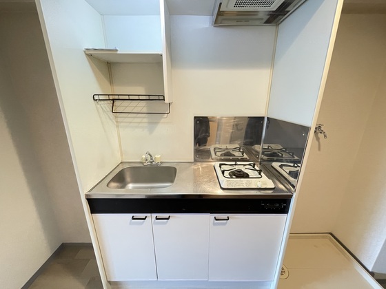 キッチン　※別部屋の写真です