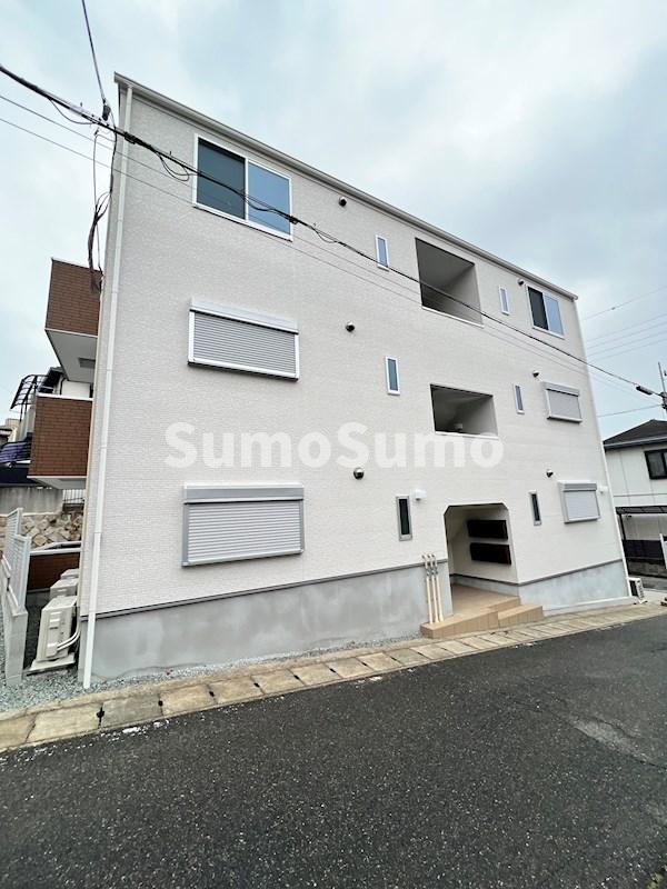 建物外観　落ち着いた雰囲気の外観です