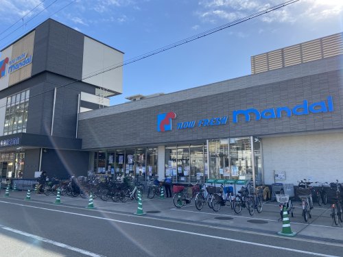 スーパー　万代　住吉沢之町店（スーパー）まで822m