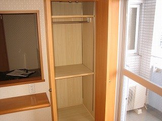 収納　クローゼット