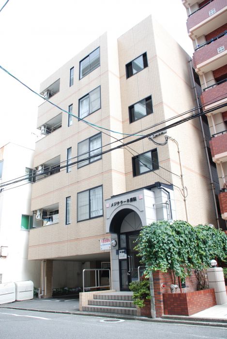 建物外観　メジテラーネ薬院