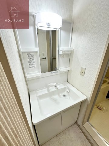 洗面設備　朝の身支度には欠かせない独立洗面化粧台