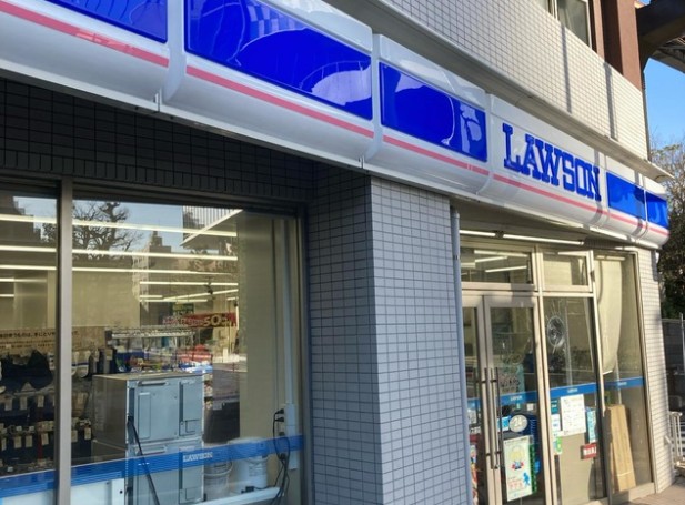 コンビニ　ローソン芝浦シーバンス前店（コンビニ）まで4m