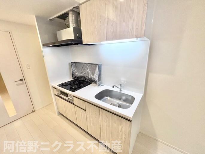 キッチン　内装は別部屋の参考写真です。