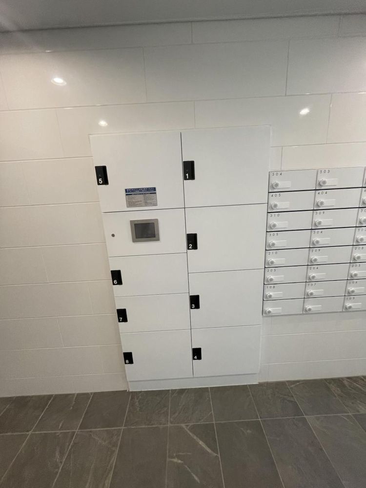 ロビー　■宅配ＢＯＸ■集合ポスト■敷地内ゴミ置き場