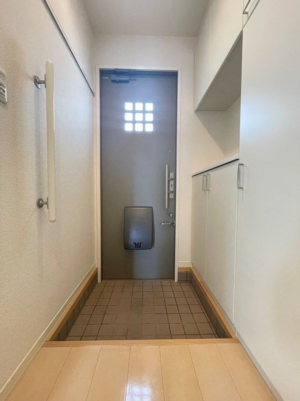玄関　同仕様写真