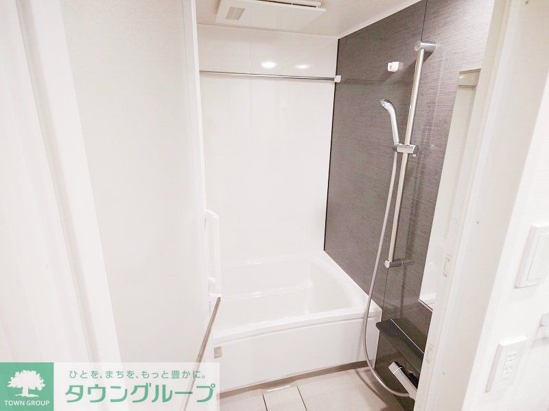 バス・シャワールーム　お部屋探しは株式会社　タウンハウジング　までお気軽にお問合…