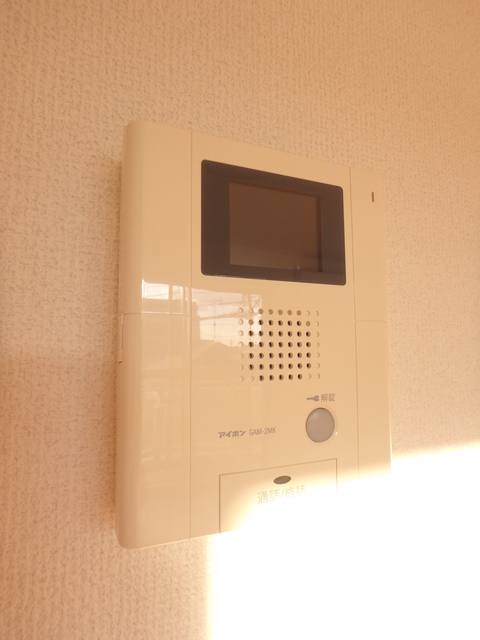 セキュリティ　来客時は、こちらで確認を…。