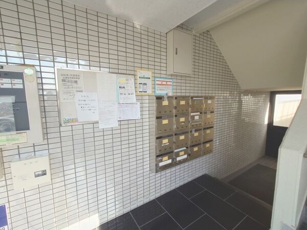 エントランス　★☆他社掲載も内見や契約可能！相見積もり大歓迎☆★