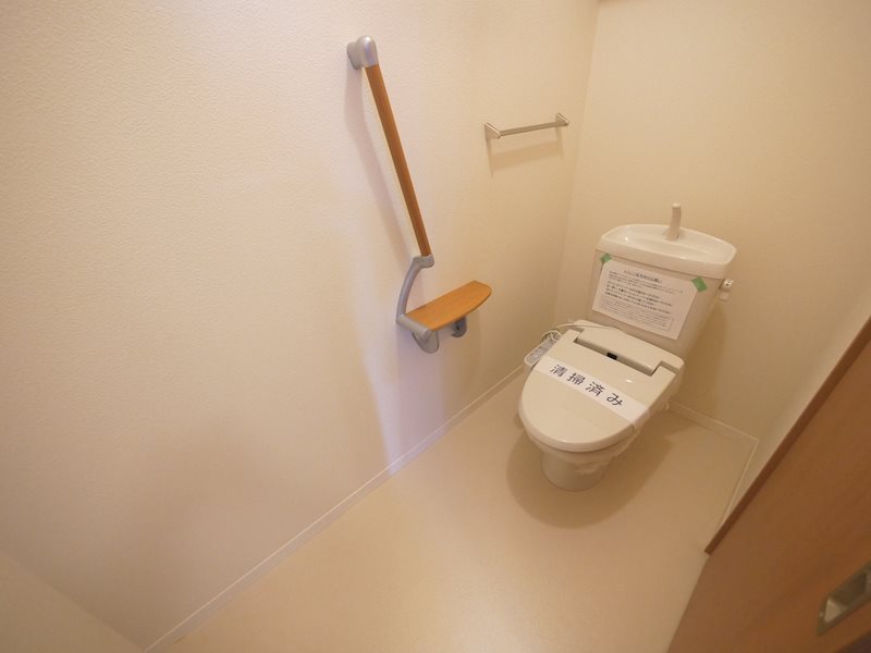 トイレ　ウォシュレット