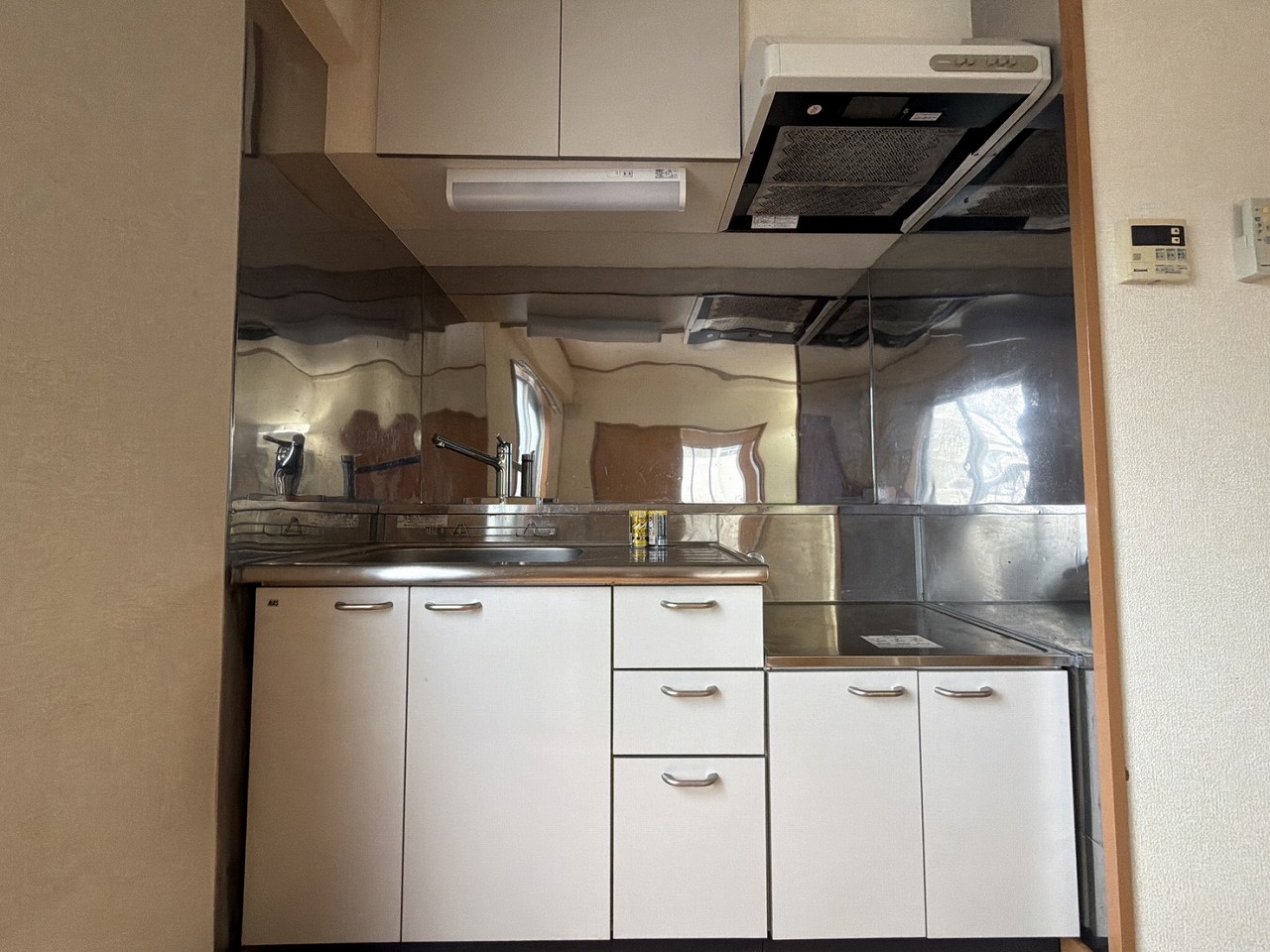 キッチン　※別部屋参考写真
