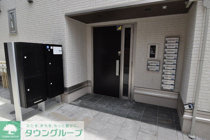 エントランス　エントランス