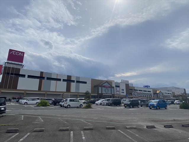 スーパー　イオン三好店（スーパー）まで3848m