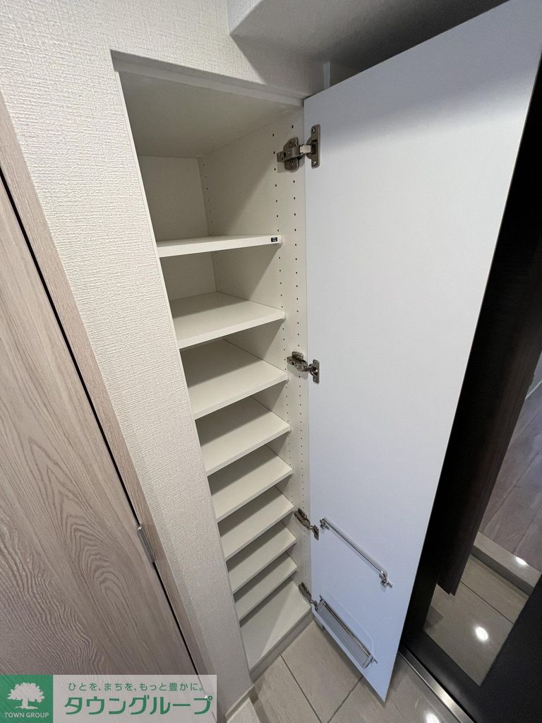 収納　バルコニー