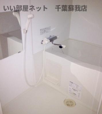 バス・シャワールーム　お風呂で日々の疲れを落としましょう