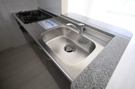 キッチン　※別部屋の写真です