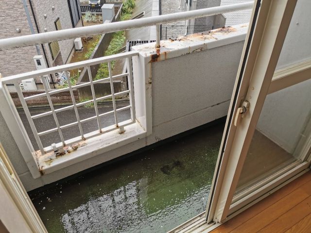 バルコニー