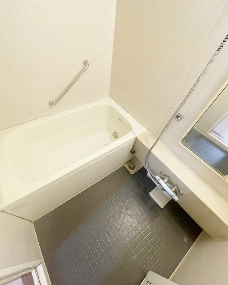 バス・シャワールーム　別部屋参考写真