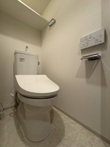 トイレ　シンプルで使いやすいトイレです