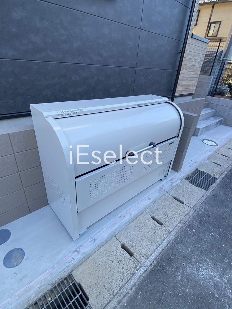 その他設備　敷地内ごみ置き場完備！