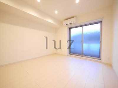 居室・リビング　広々としたお部屋です！