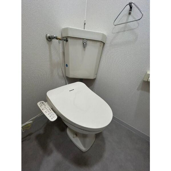トイレ　通常トイレです