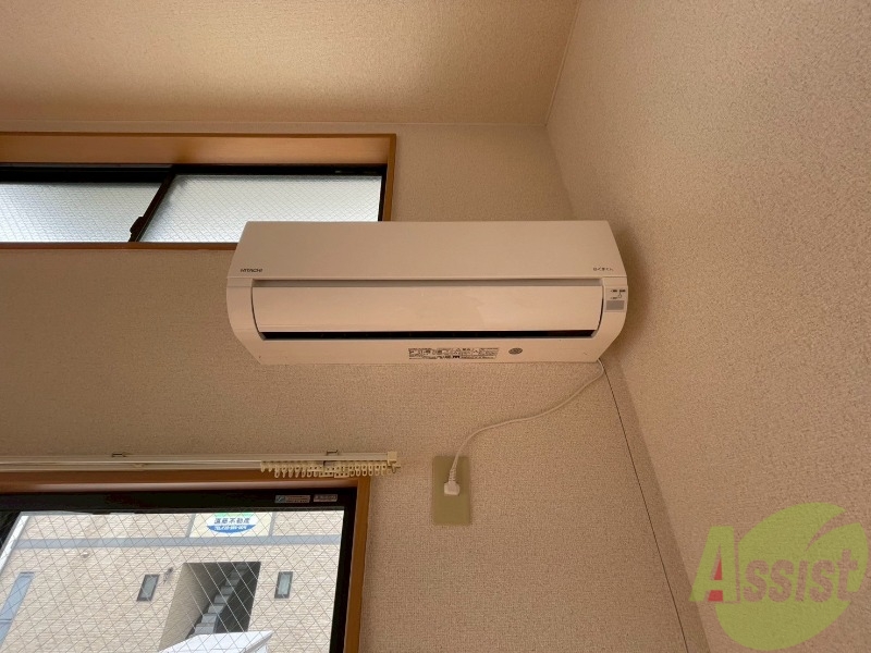 その他設備　こちらはエアコンになります。快適にお過ごし出来そうです。