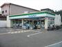 コンビニ　ファミリーマート（コンビニ）まで1231m