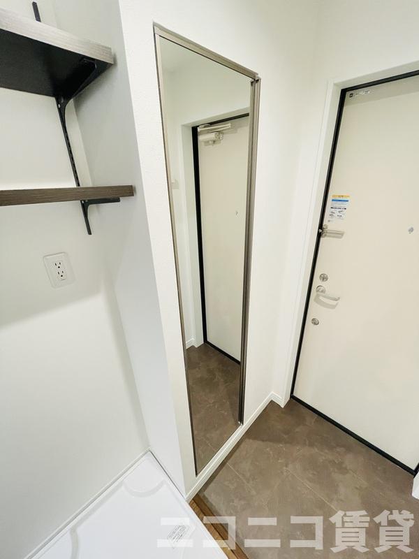 玄関　別号室イメージの為、現状を優先致します。