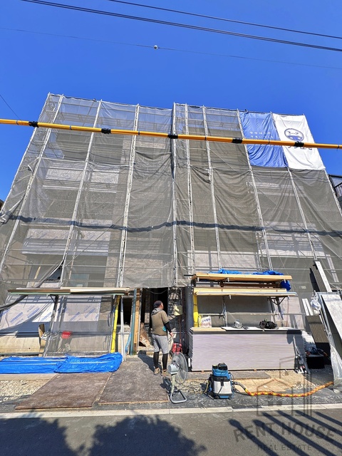 エントランス　外観（建設中）