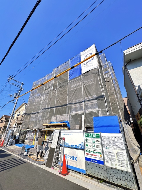 建物外観　外観（建設中）