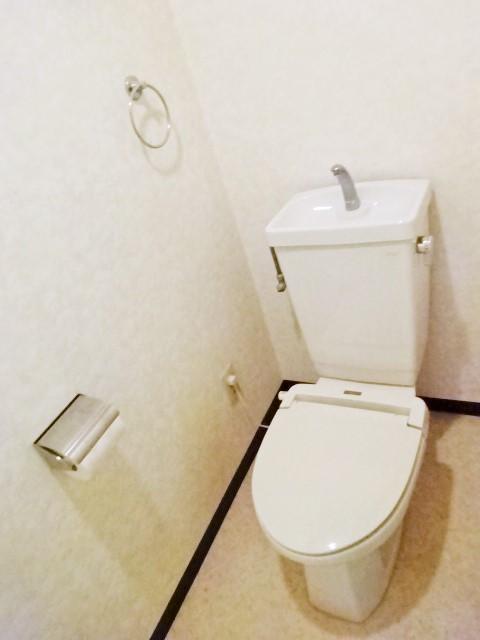 トイレ　参考写真