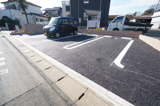 駐車場　※同タイプの写真になります。