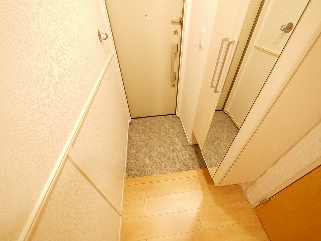 玄関　ゆったりとした玄関です