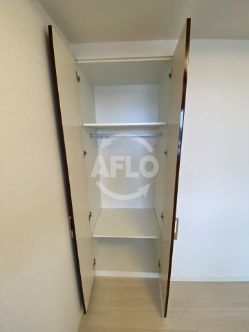 収納　シティタワー大阪天満　クローゼット