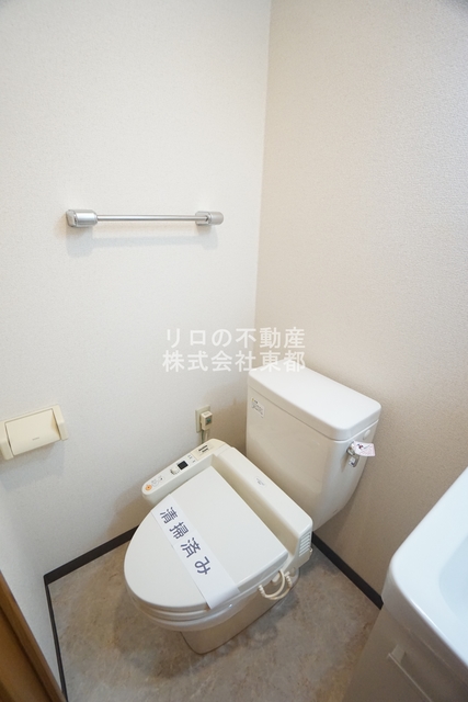 トイレ　洗浄便座付です！