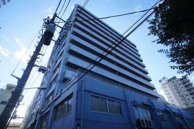 建物外観　管理人日勤なので安心♪京王線・笹塚駅徒歩３分の好立地☆